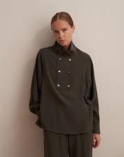 çıtçıt kapamalı ipeksi gömlek koyu haki 5
