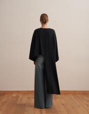 asimetrik kesim pelerin siyah 3