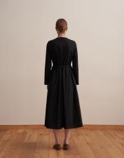 %100 koton pileli elbise siyah 4