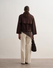 kemer detaylı kısa trençkot kahverengi 4