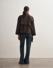 kemer detaylı kısa trençkot koyu haki 4