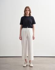 paçası geniş katlamalı koton pantolon ekru